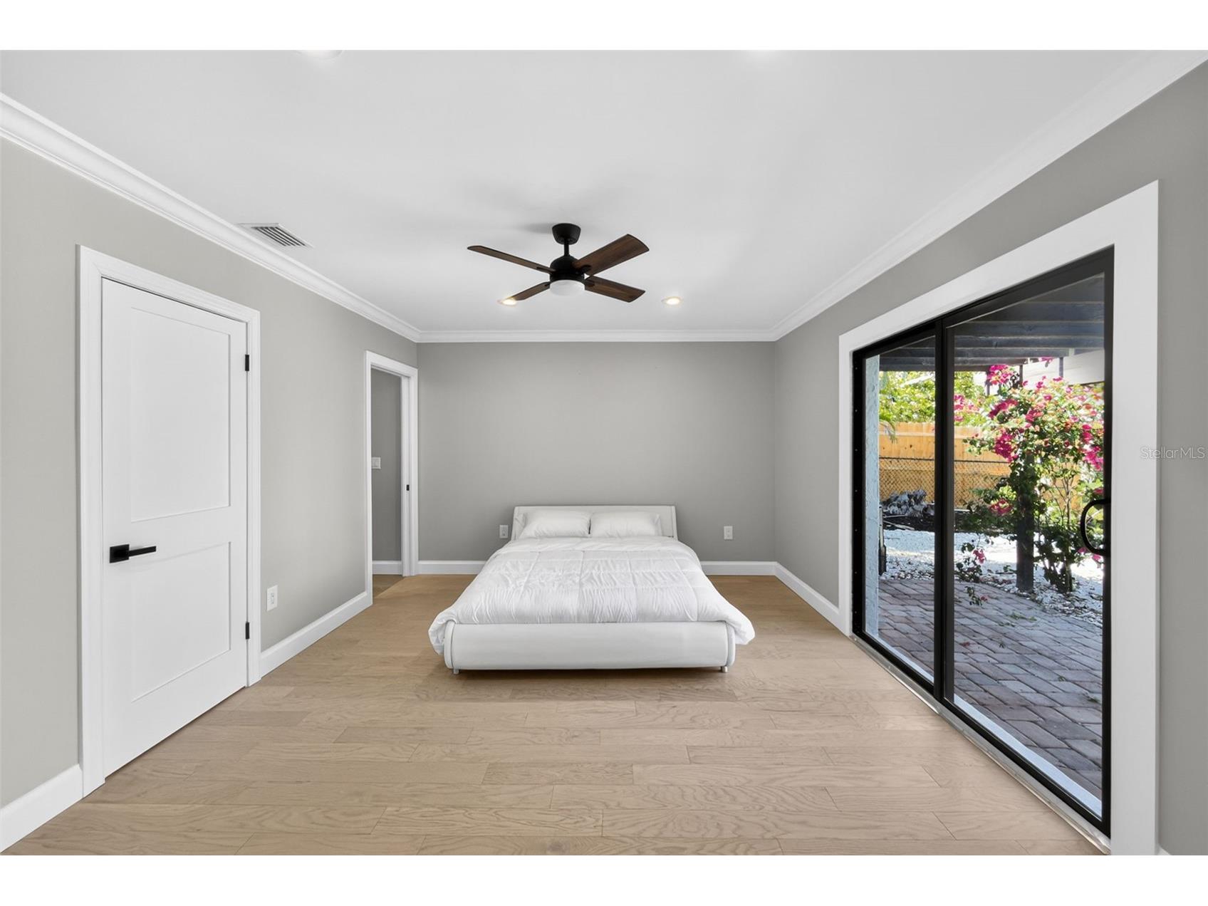 5073 Higel Avenue Sarasota FL 34242 A4693713 image41