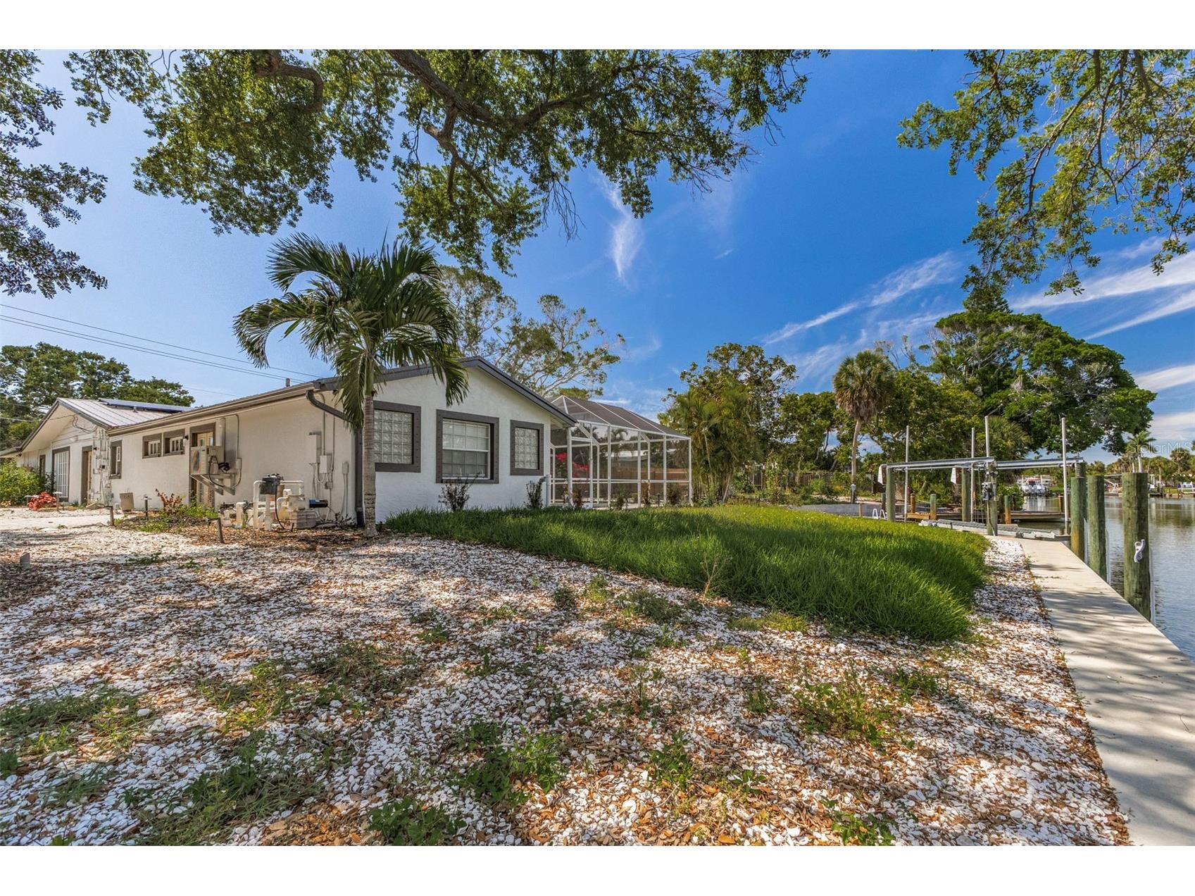 5073 Higel Avenue Sarasota FL 34242 A4693713 image48
