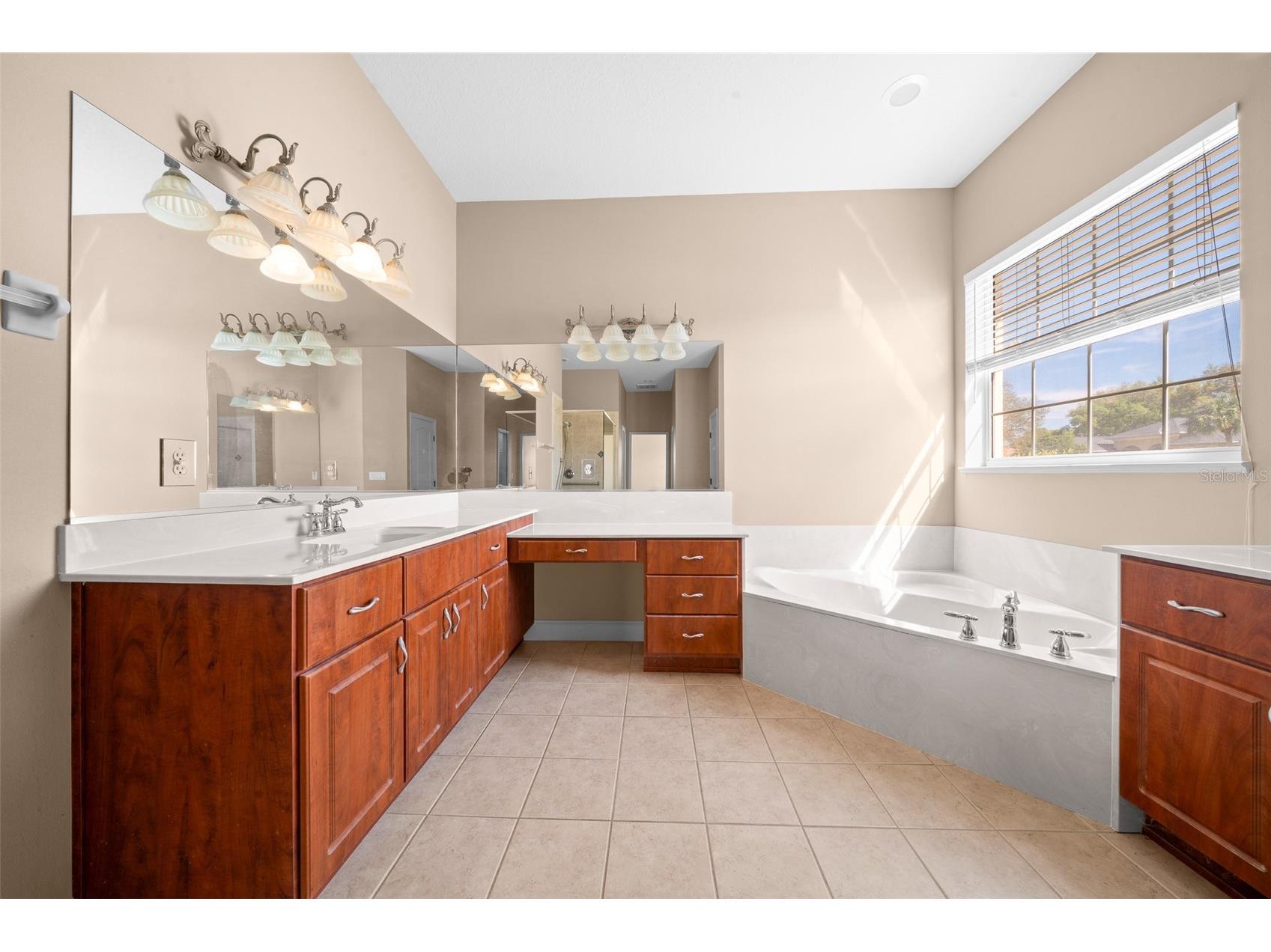 5073 SE 39th Loop Ocala FL 34480 OM720821 image54