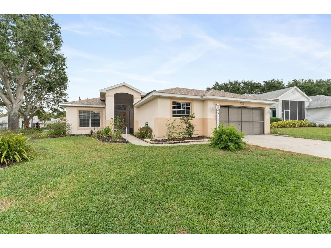 5075 China Sea Drive Tavares FL 32778 G5096533 image1