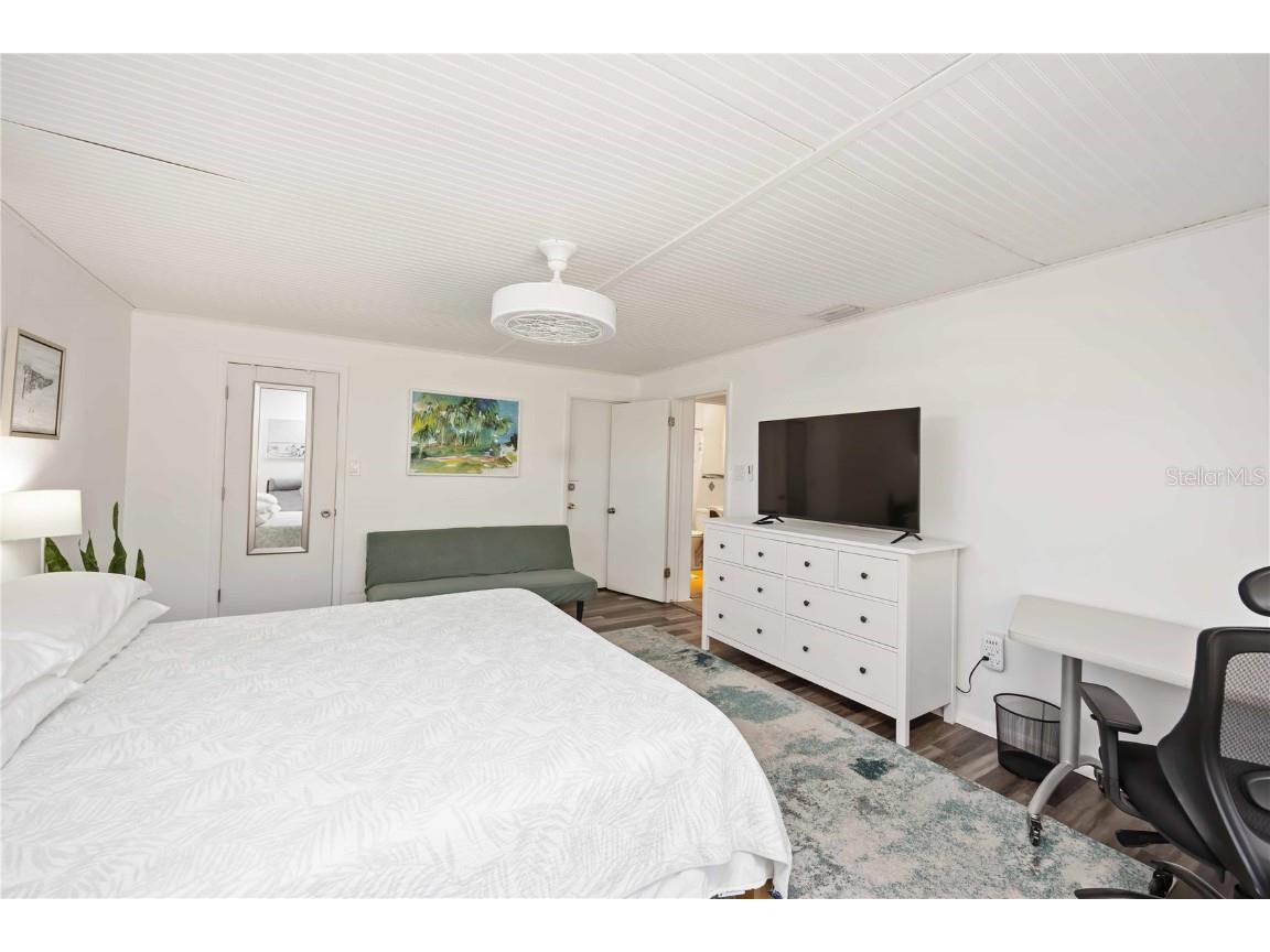 5075 N Beach Road #B4 Englewood FL 34223 C7516783 image16