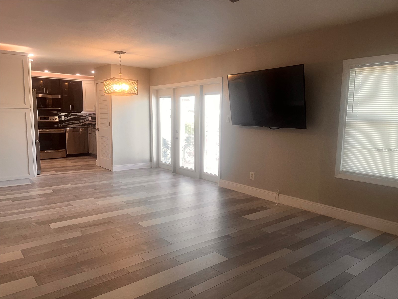 5075 Starfish Drive SE #B Saint Petersburg FL 33705 TB8490992 image3