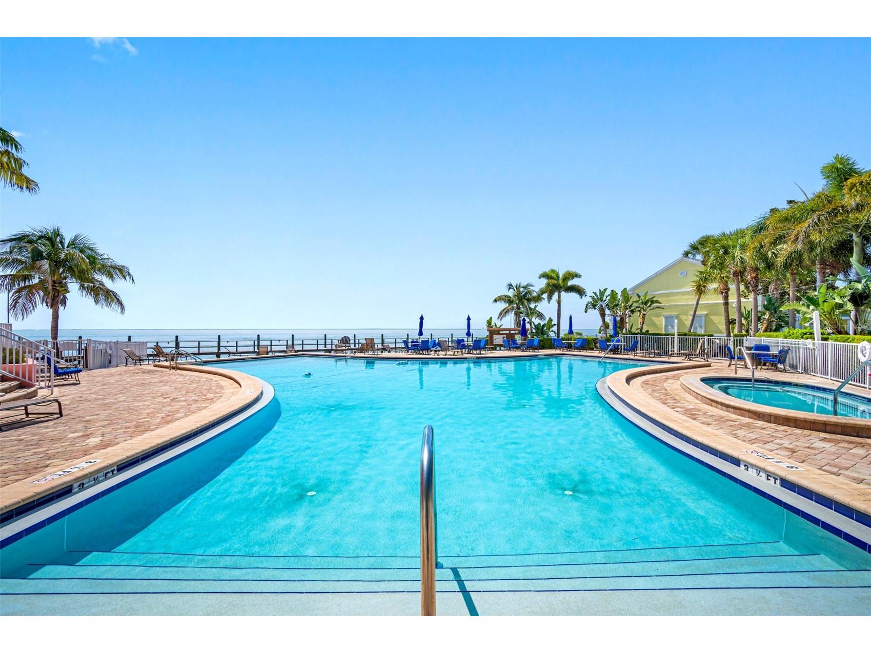 5075 Starfish Drive SE #B Saint Petersburg FL 33705 TB8490992 image43