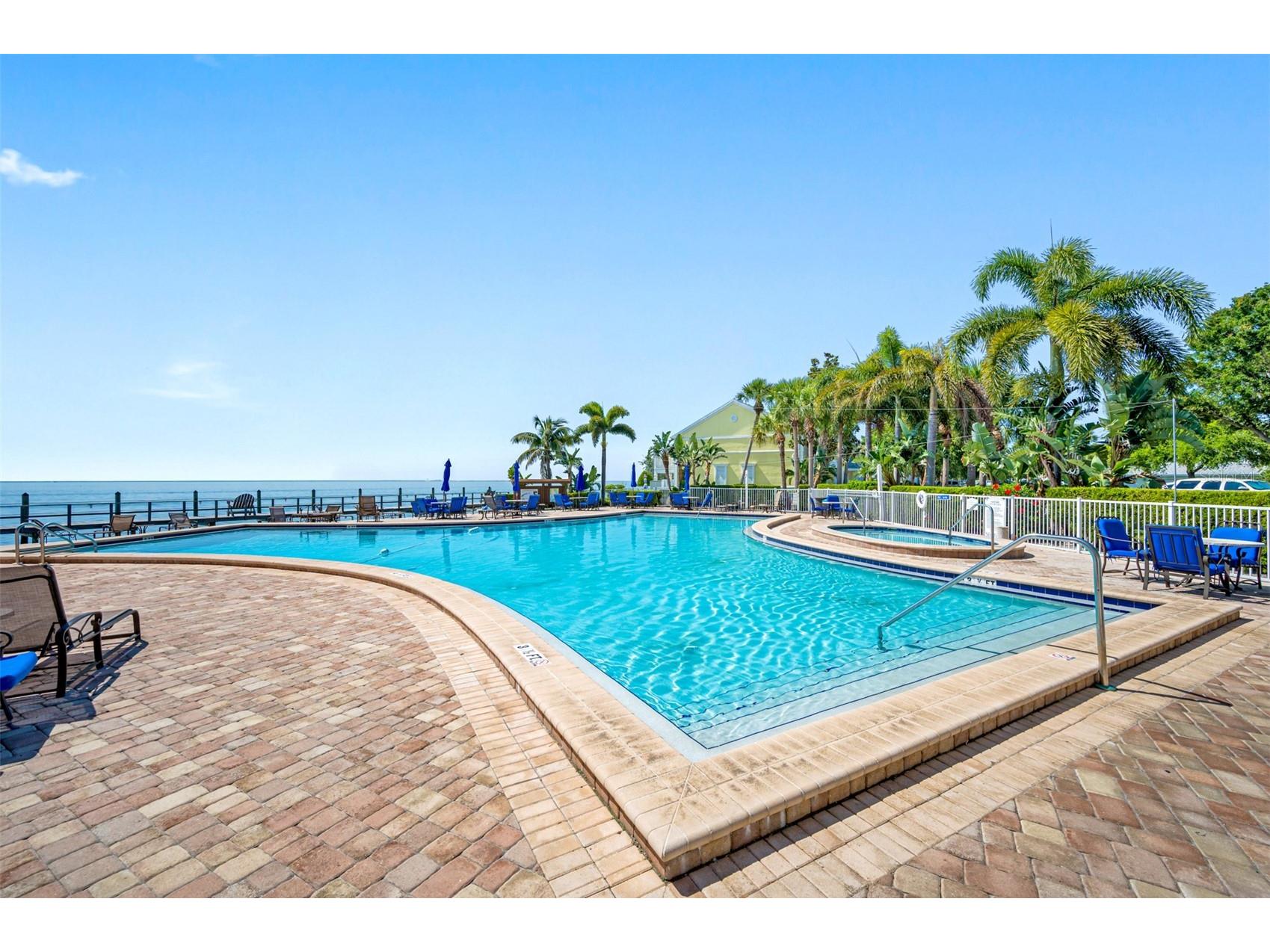 5075 Starfish Drive SE #B Saint Petersburg FL 33705 TB8490992 image44