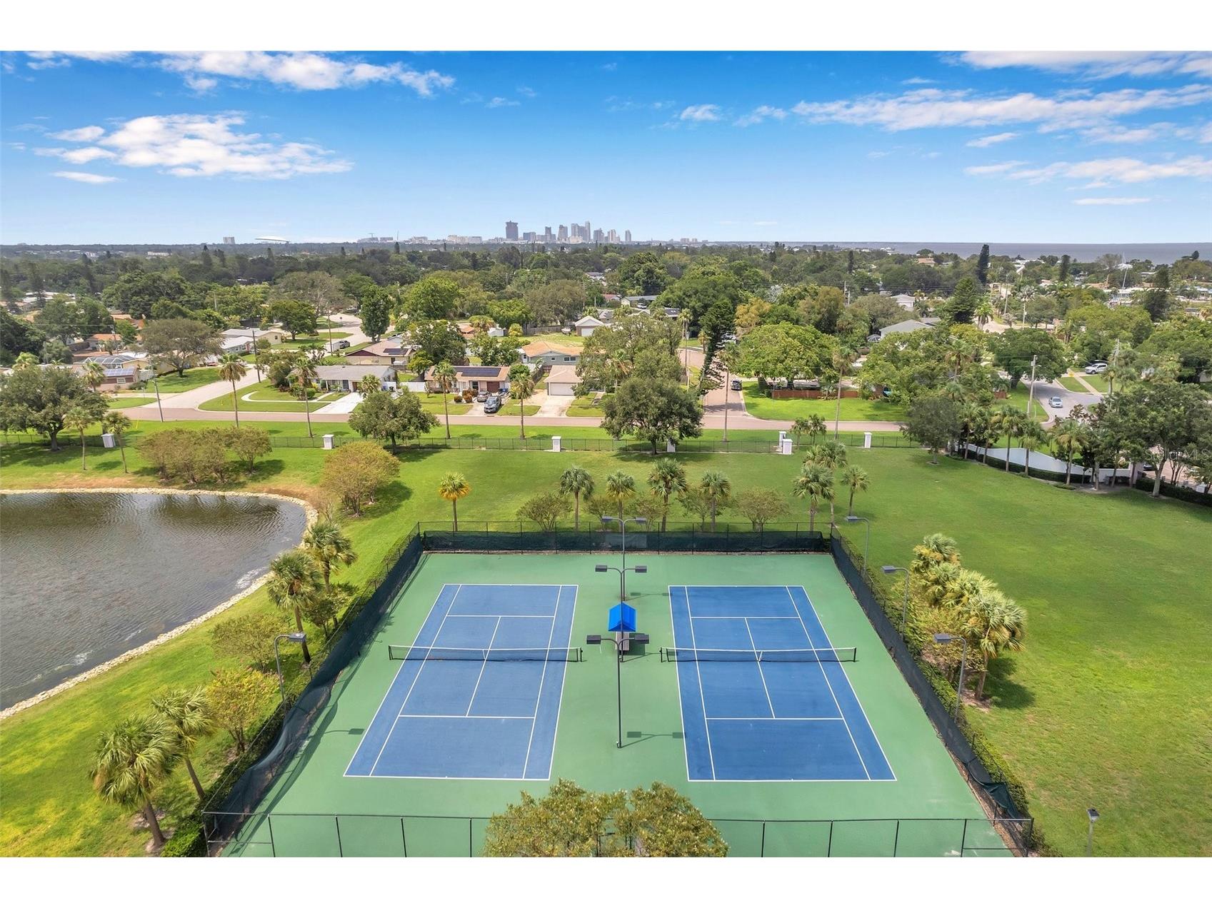 5075 Starfish Drive SE #B Saint Petersburg FL 33705 TB8490992 image47