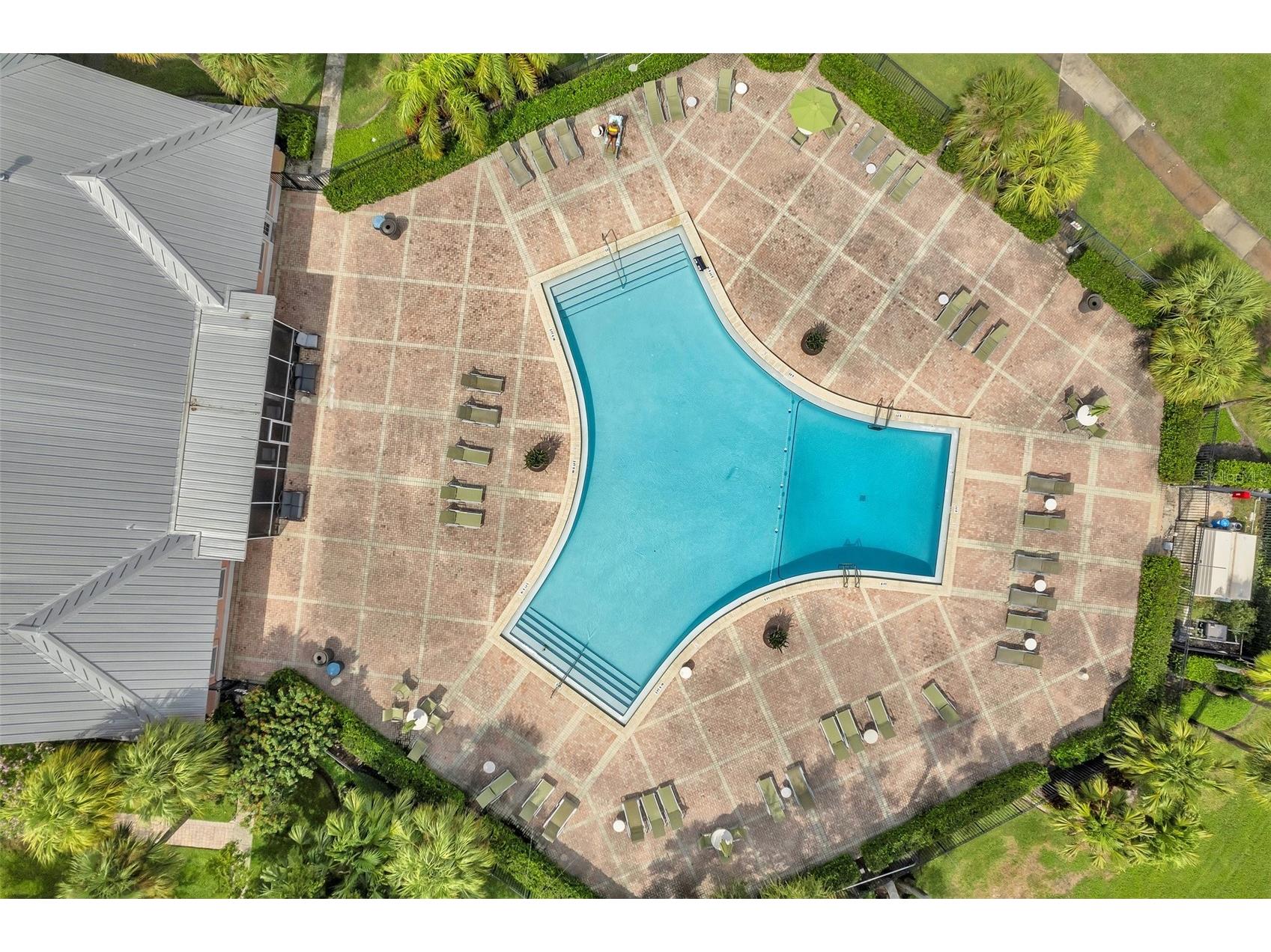 5075 Starfish Drive SE #B Saint Petersburg FL 33705 TB8490992 image51