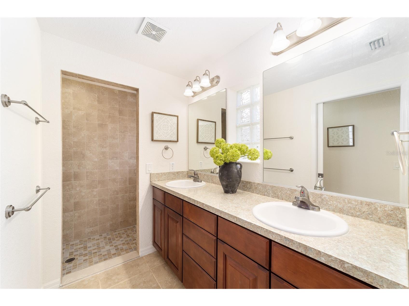5076 Neptune Circle Oxford FL 34484 G5108745 image25