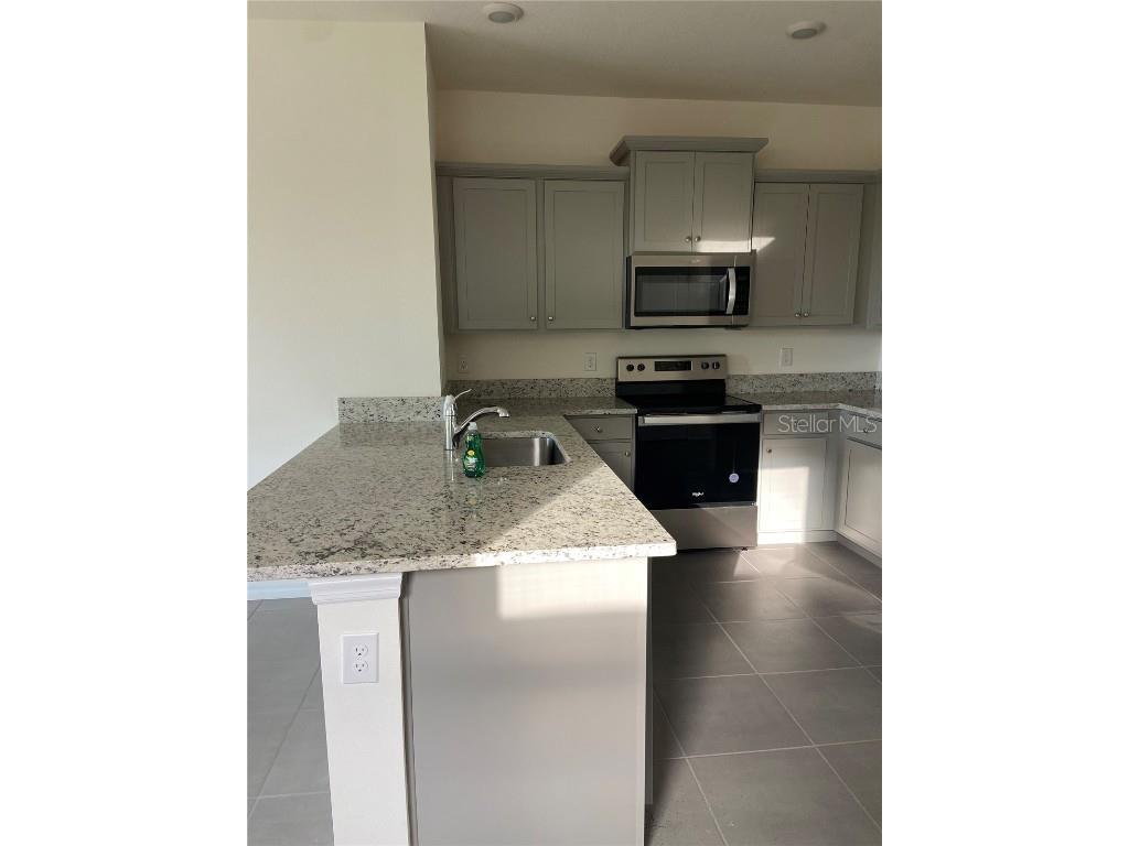 5077 Stokes Way Wildwood FL 34785 R4910345 image5