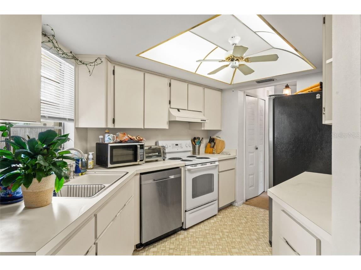 5078 Kenmore Street Spring Hill FL 34608 TB8461182 image11