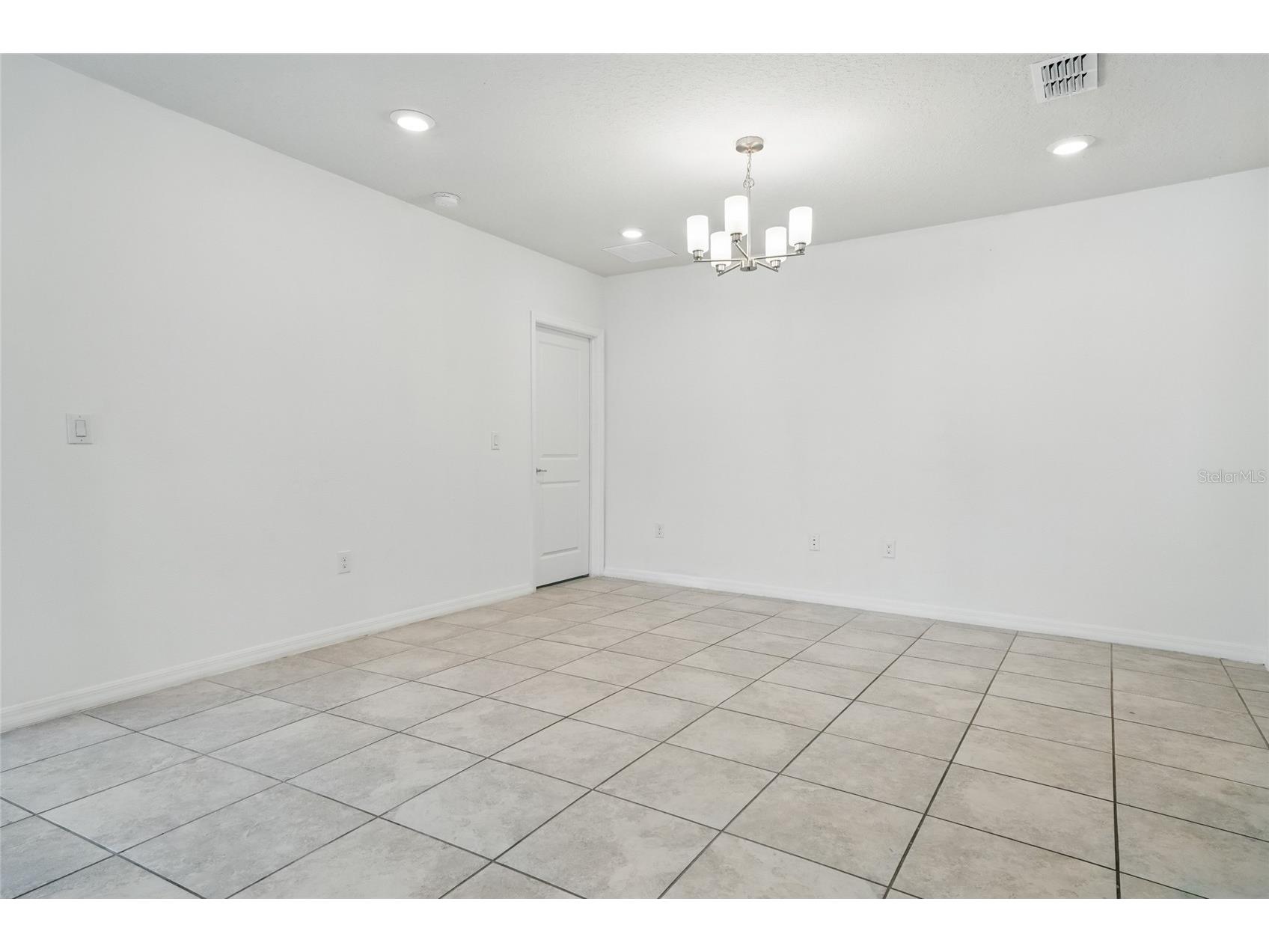5079 Royal Point Avenue Kissimmee FL 34746 O6389159 image24