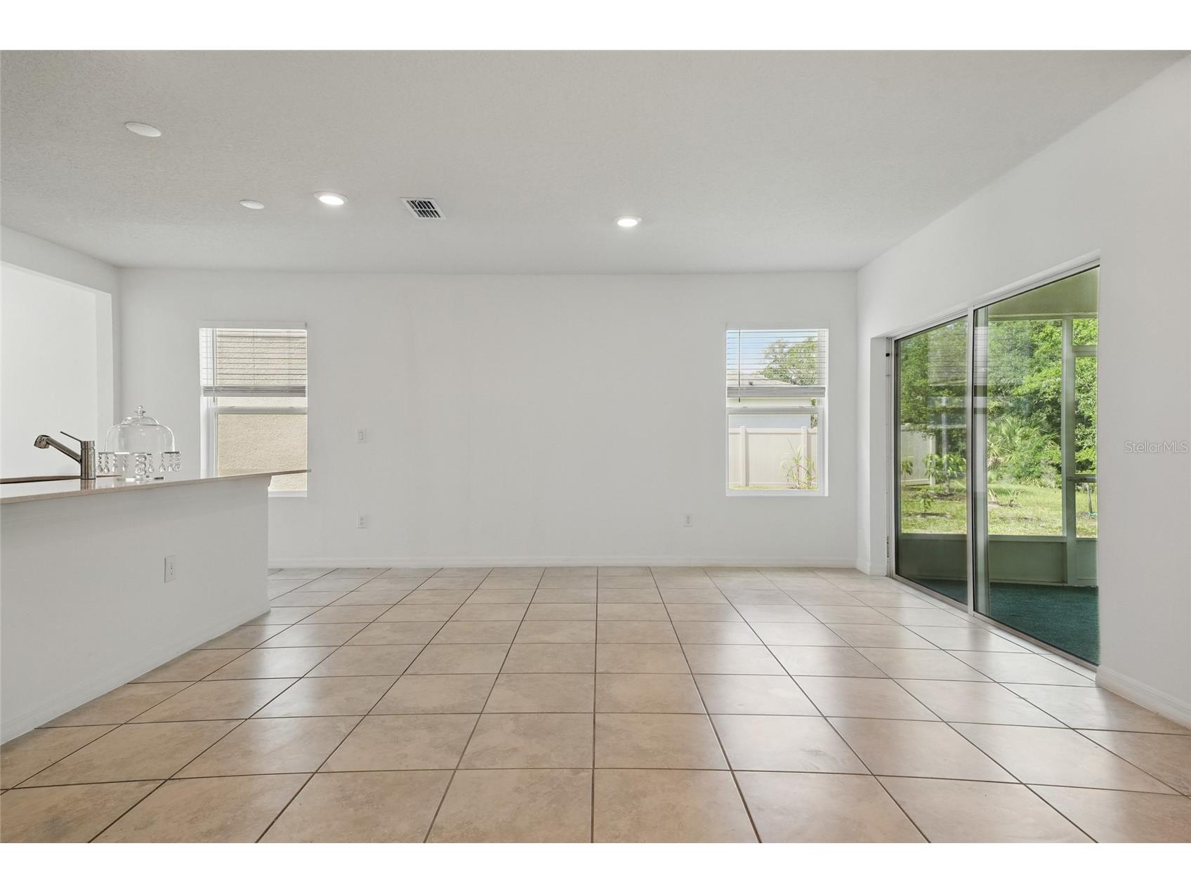 5079 Royal Point Avenue Kissimmee FL 34746 O6389159 image25