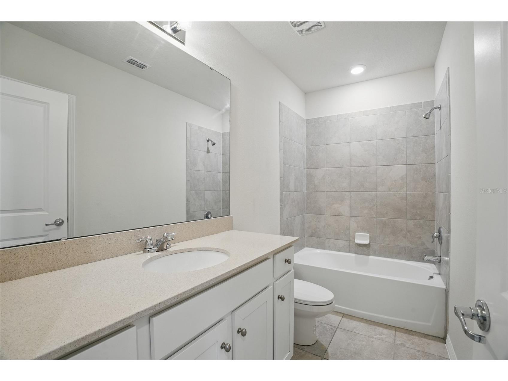 5079 Royal Point Avenue Kissimmee FL 34746 O6389159 image33
