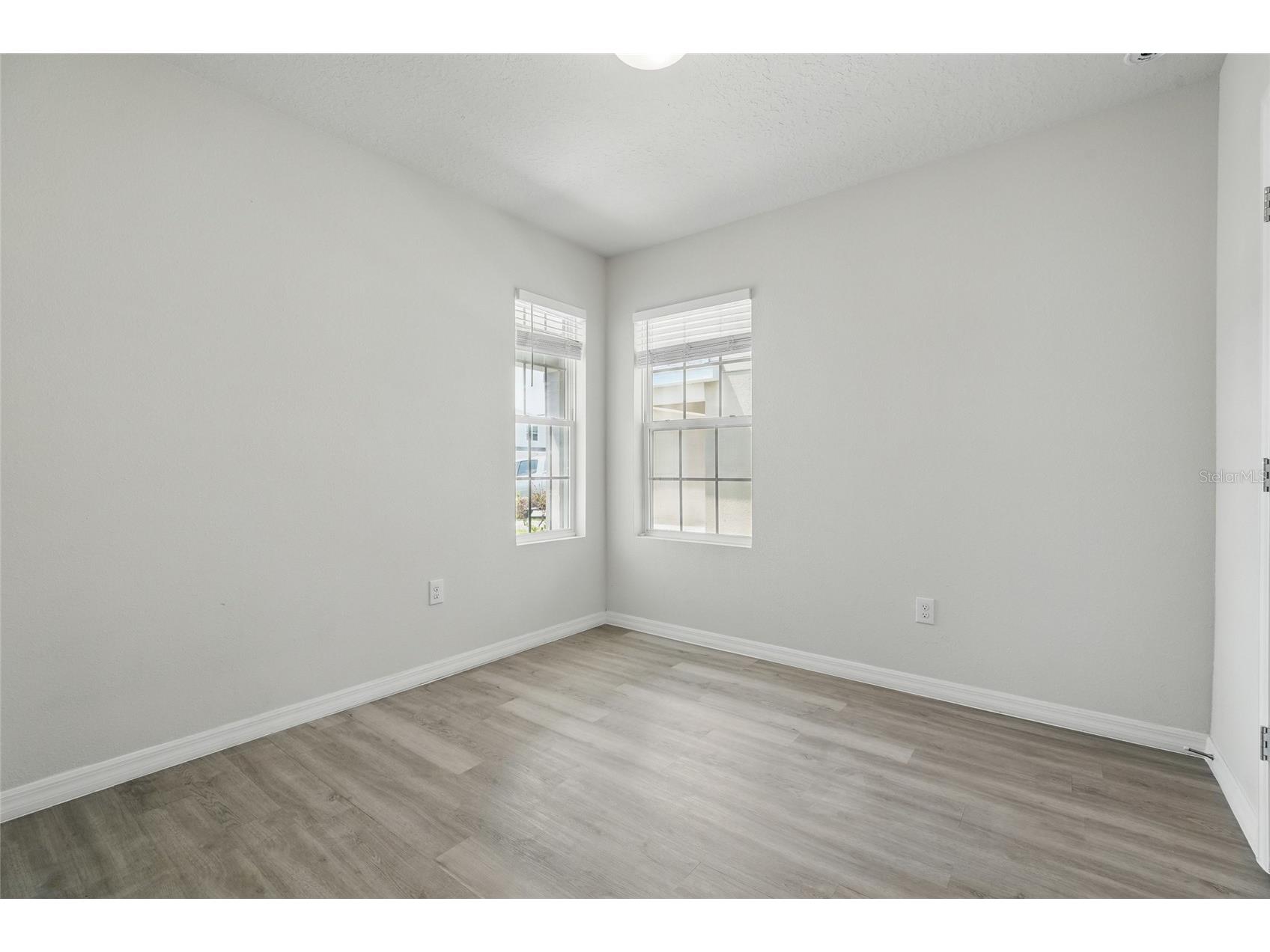 5079 Royal Point Avenue Kissimmee FL 34746 O6389159 image40