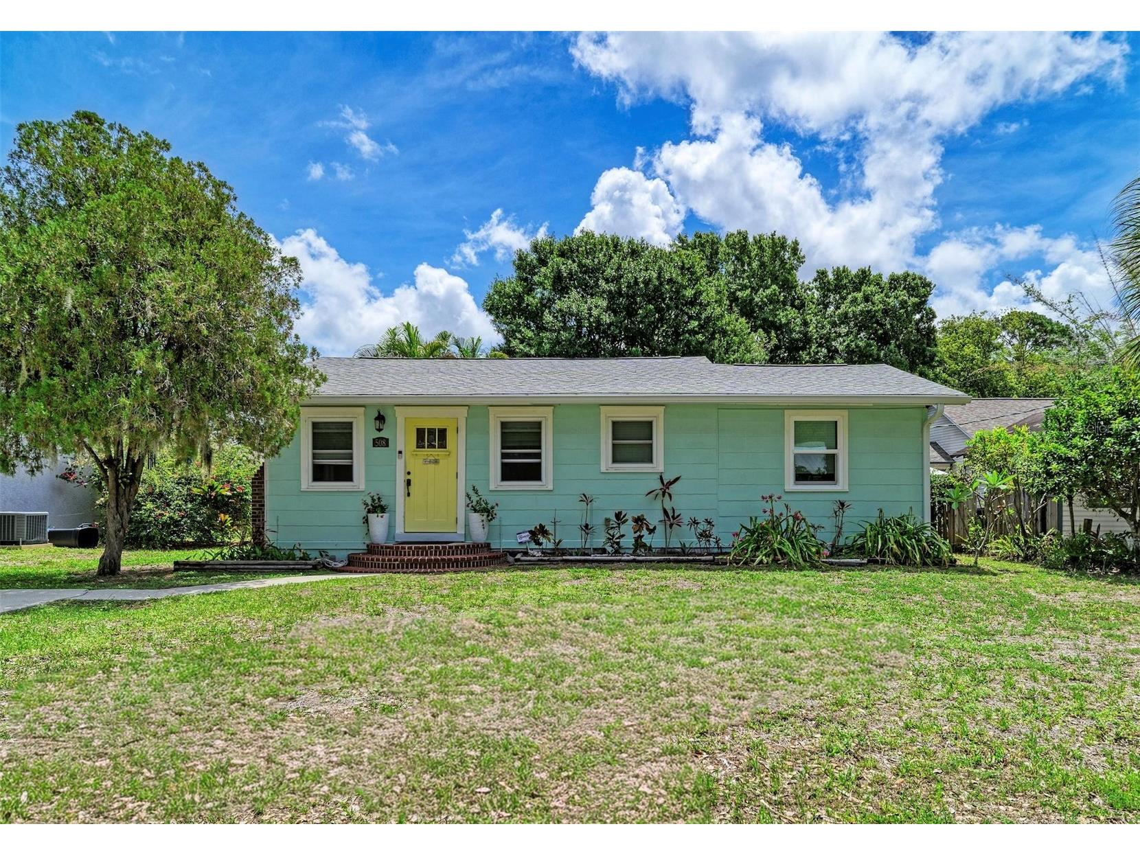 508 16th Avenue W Palmetto FL 34221 A4694756 image1