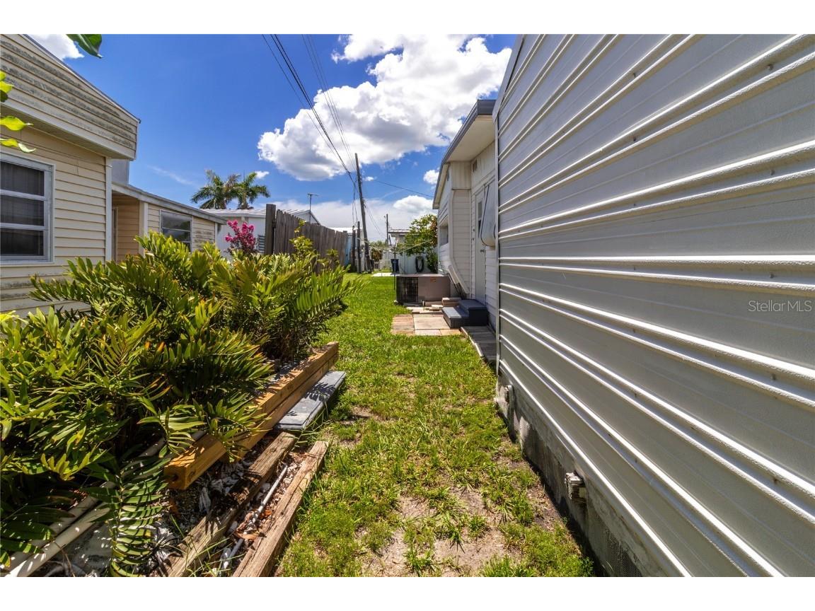 508 50th Avenue Plaza W Bradenton FL 34207 A4657306 image31