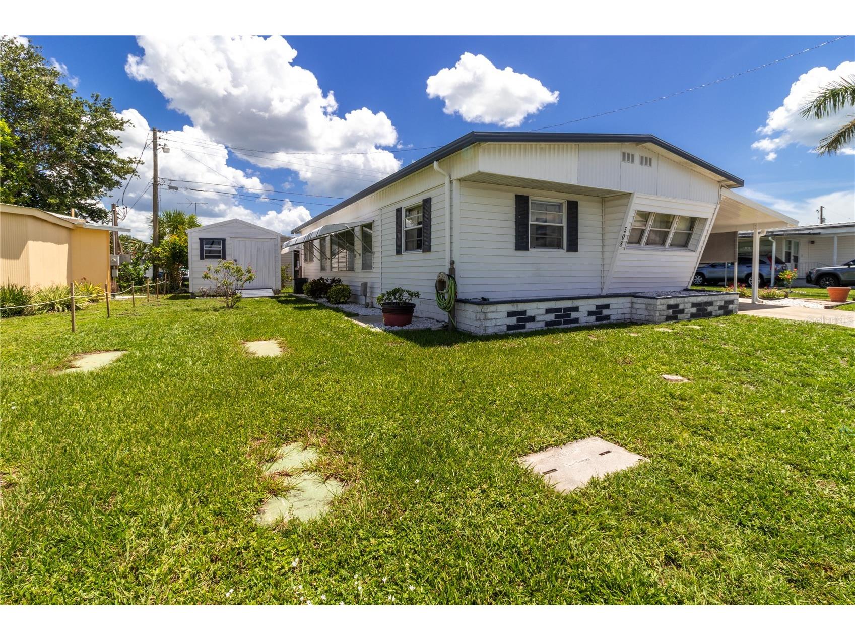 508 50th Avenue Plaza W Bradenton FL 34207 A4684354 image25