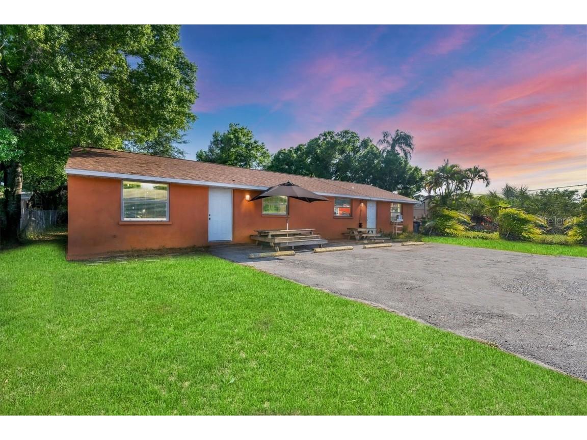 508 60th Ave E Bradenton FL 34203 A4605944 image1