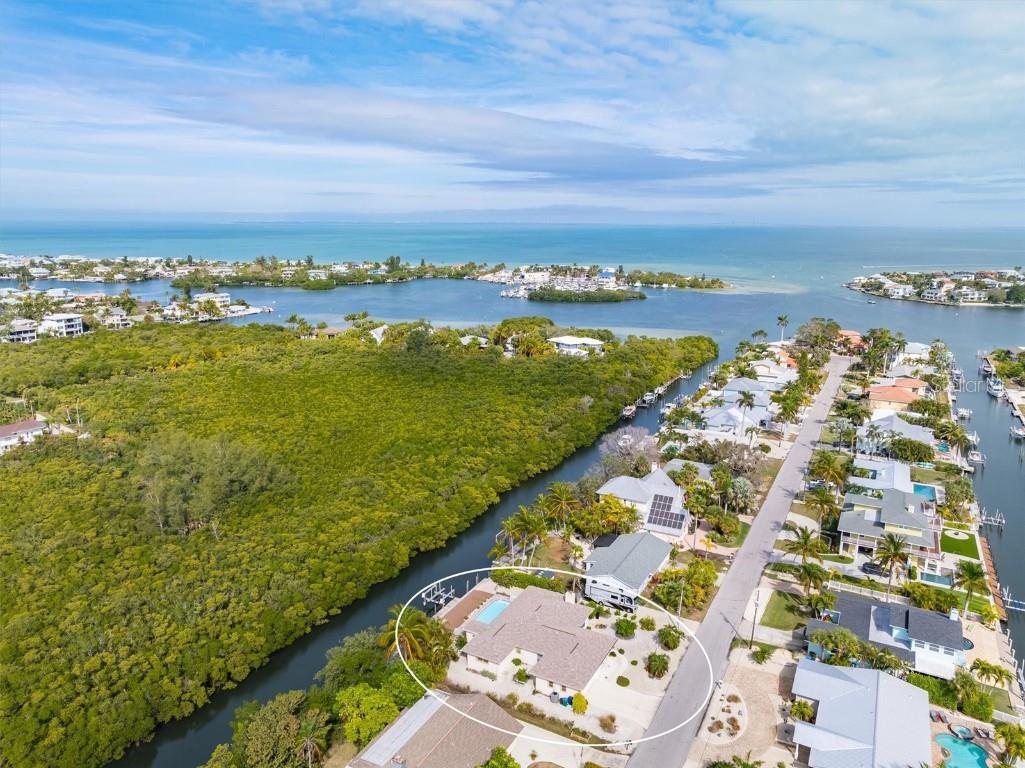 508 77th Street Holmes Beach FL 34217 A4597106 image1