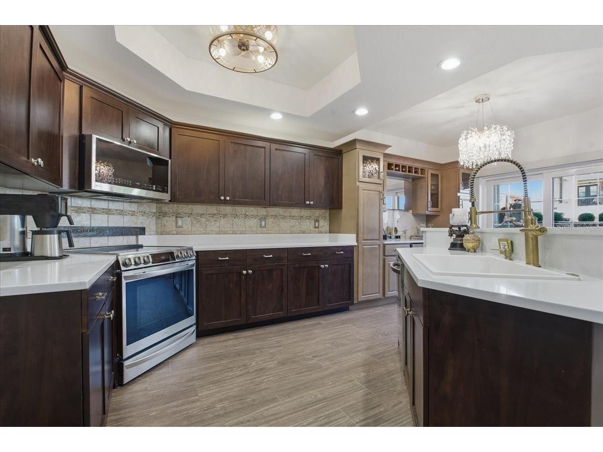 508 Ashley Drive Dunedin FL 34698 TB8473697 image3