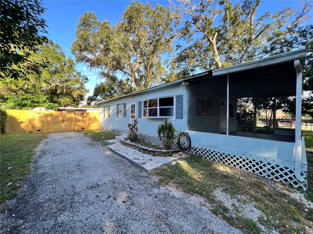 508 Briar Meadows Drive Valrico FL 33594 T3473730 image1