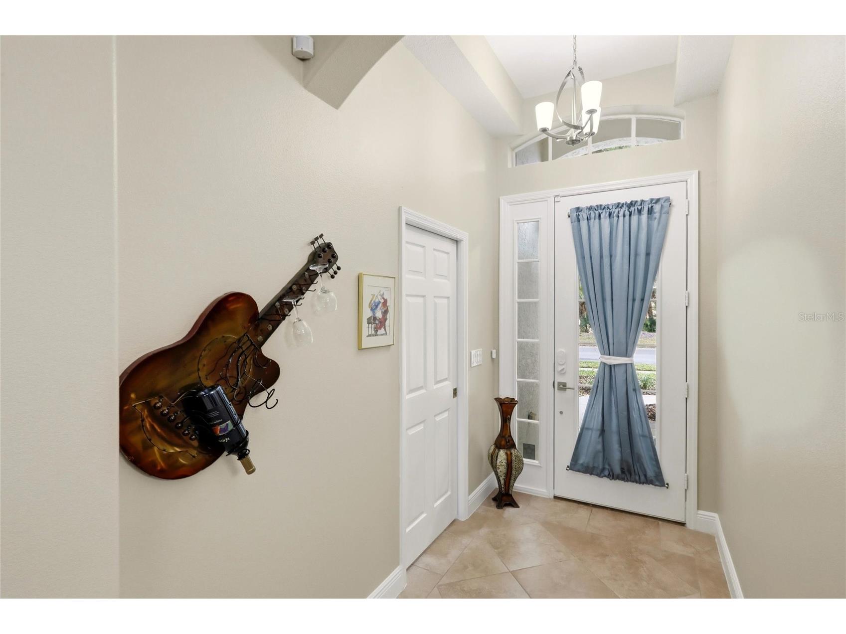 508 Fallbrook Drive Venice FL 34292 TB8467382 image2