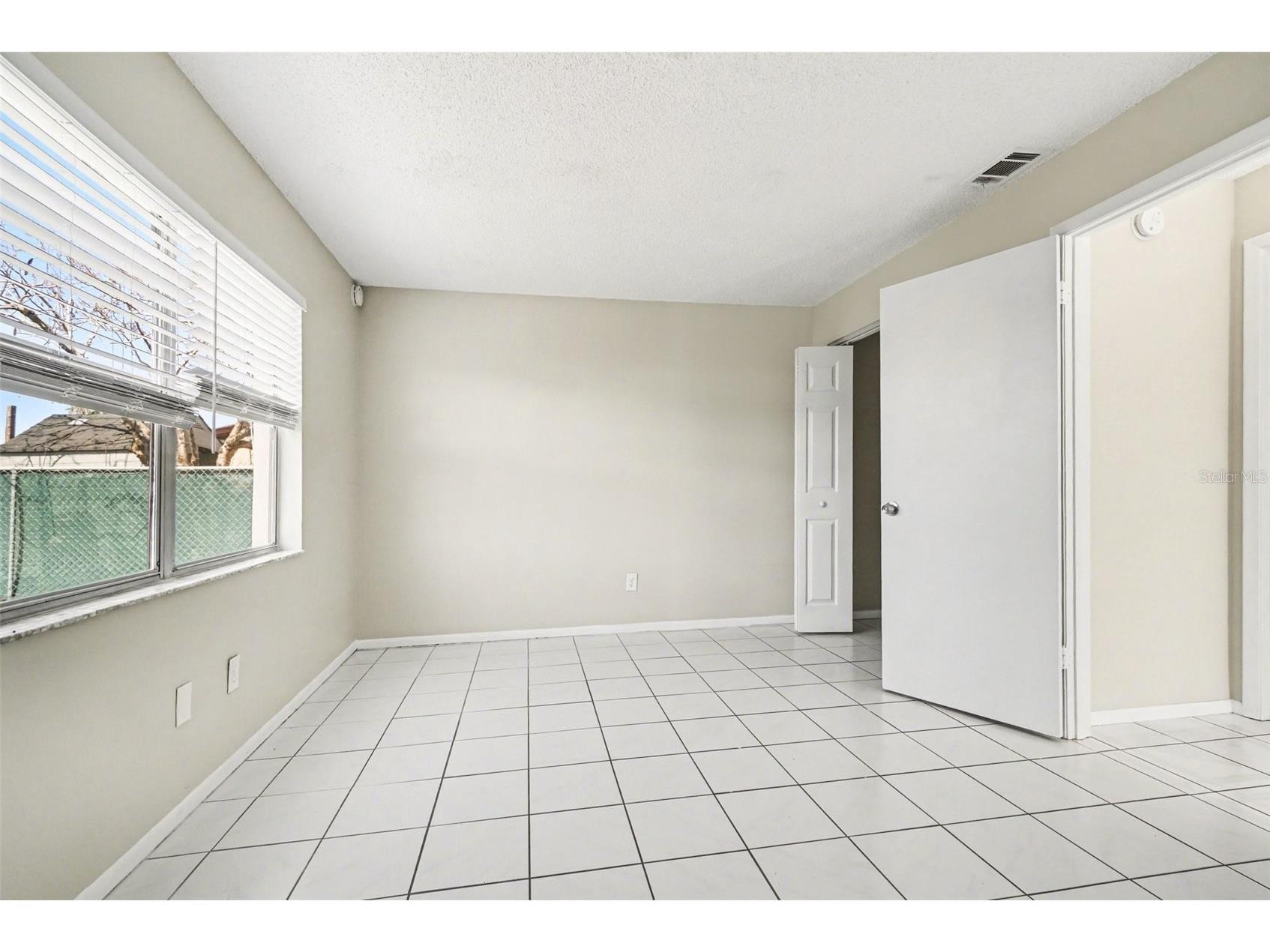 508 Floral Drive Kissimmee FL 34743 O6390067 image10