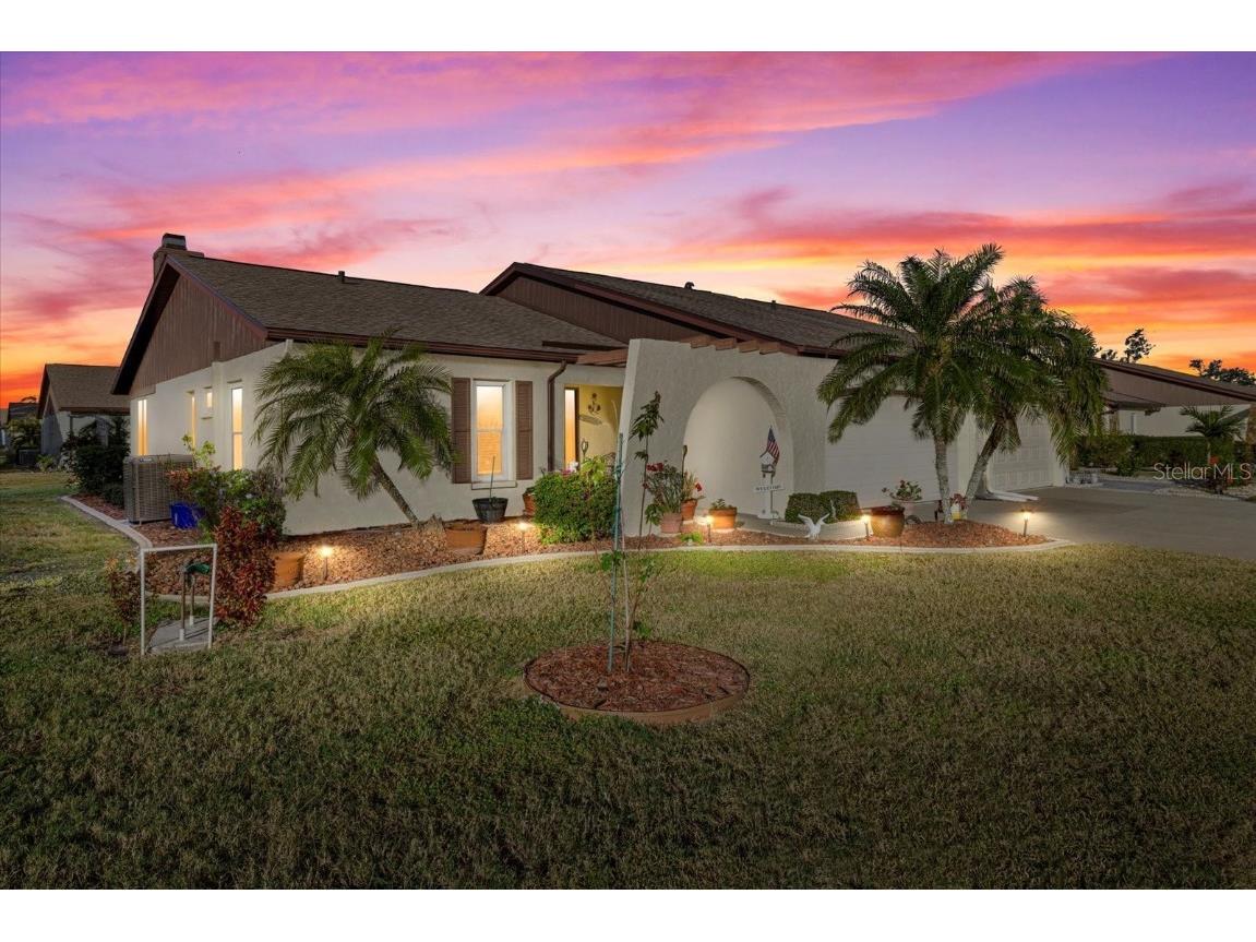 508 Foxwood Boulevard Englewood FL 34223 N6140959 image1