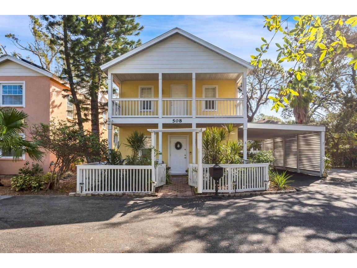 508 Howard Court Sarasota FL 34236 A4626301 image1