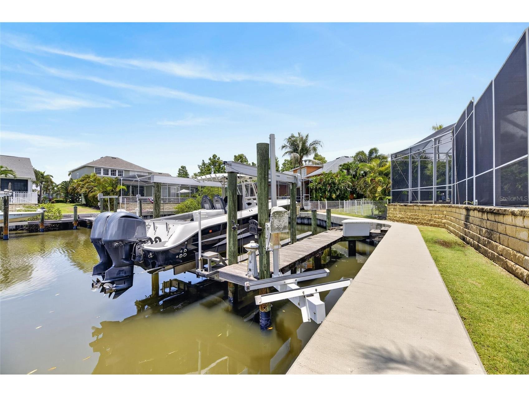 508 Islebay Drive Apollo Beach FL 33572 - BISCAYNE CANAL TB8518837 image3