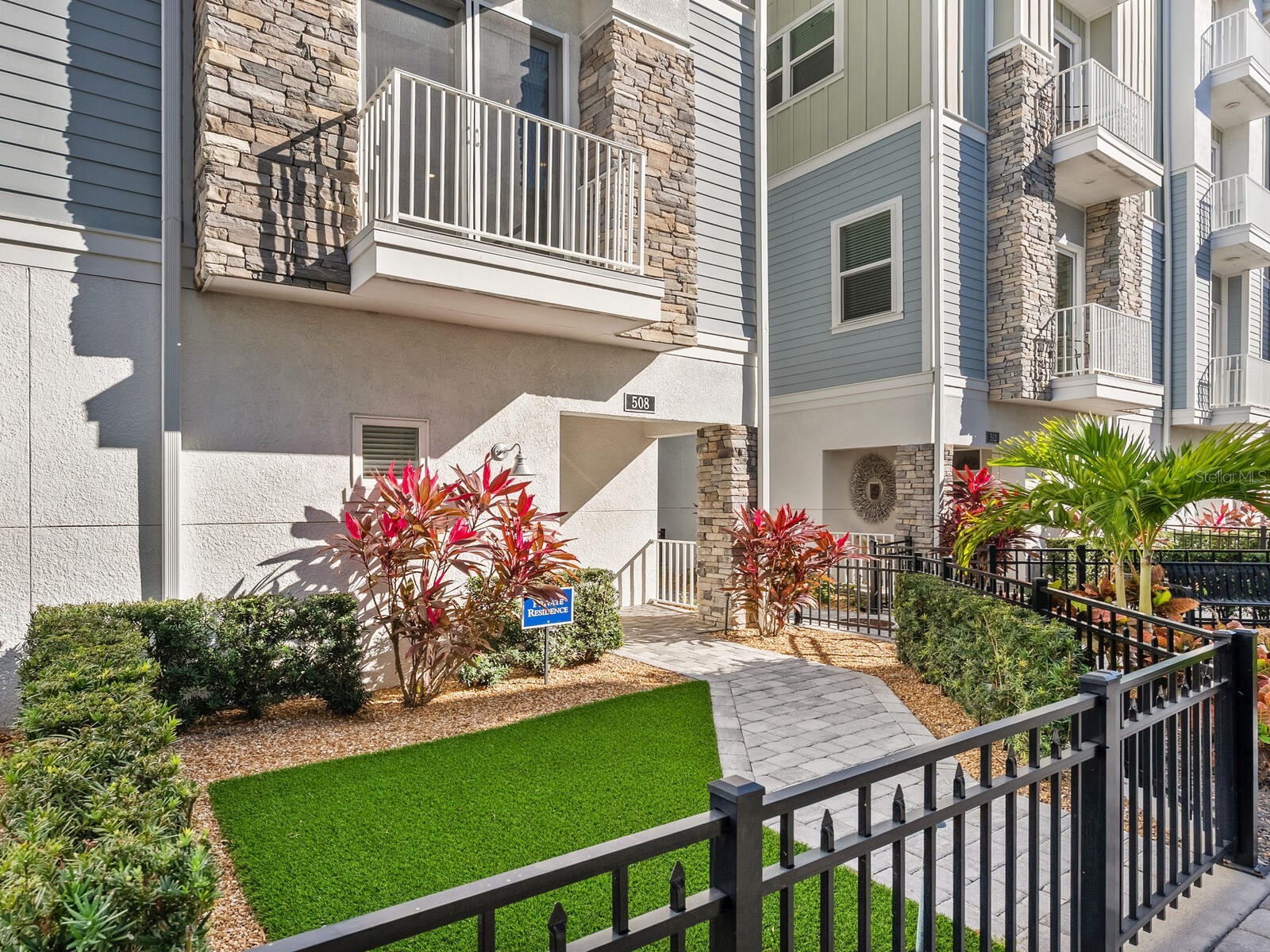 508 Laurel Park Drive Sarasota FL 34236 A4689094 image2