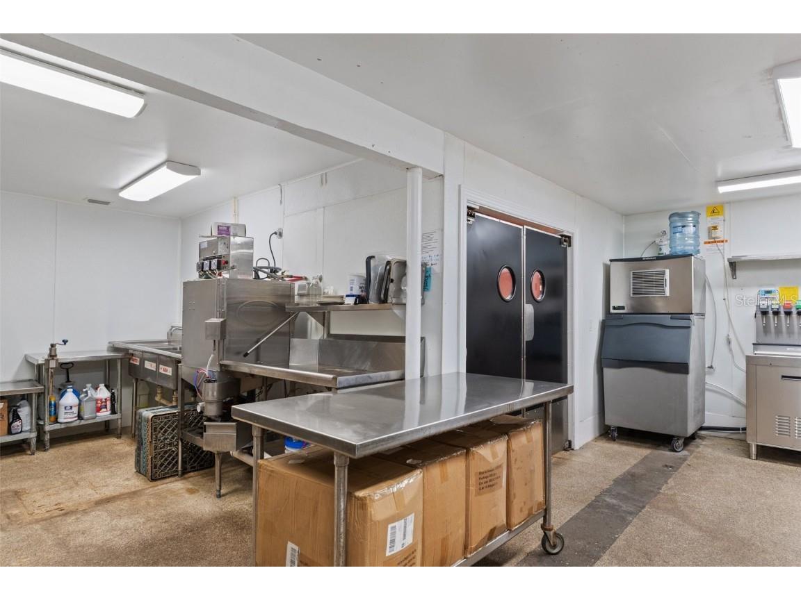 508 N Citrus Avenue Crystal River FL 34428 OM688885 image29