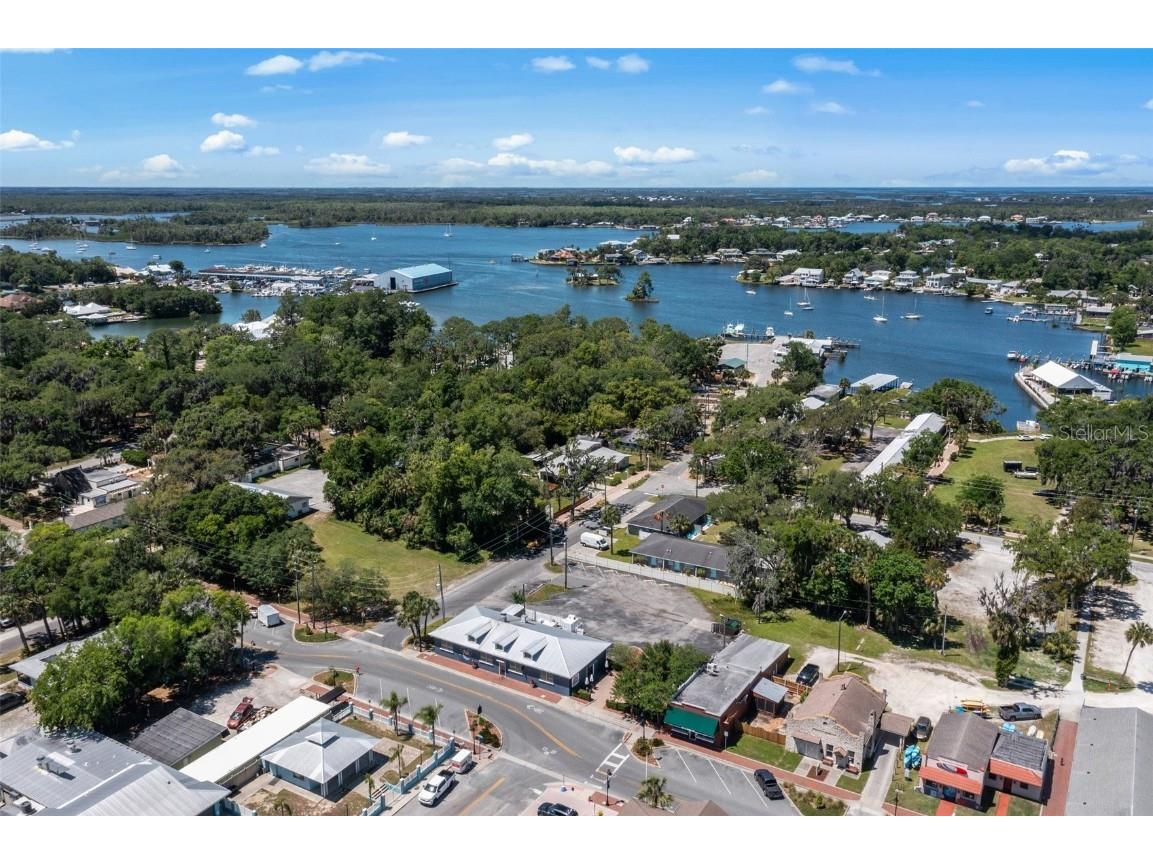 508 N Citrus Avenue Crystal River FL 34428 OM688885 image37