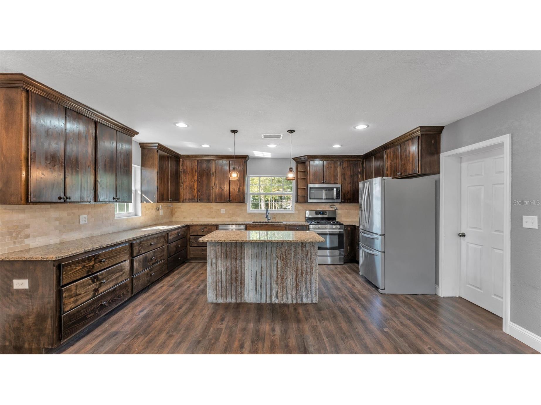 508 N Saint Cloud Avenue Valrico FL 33594 L4958619 image10