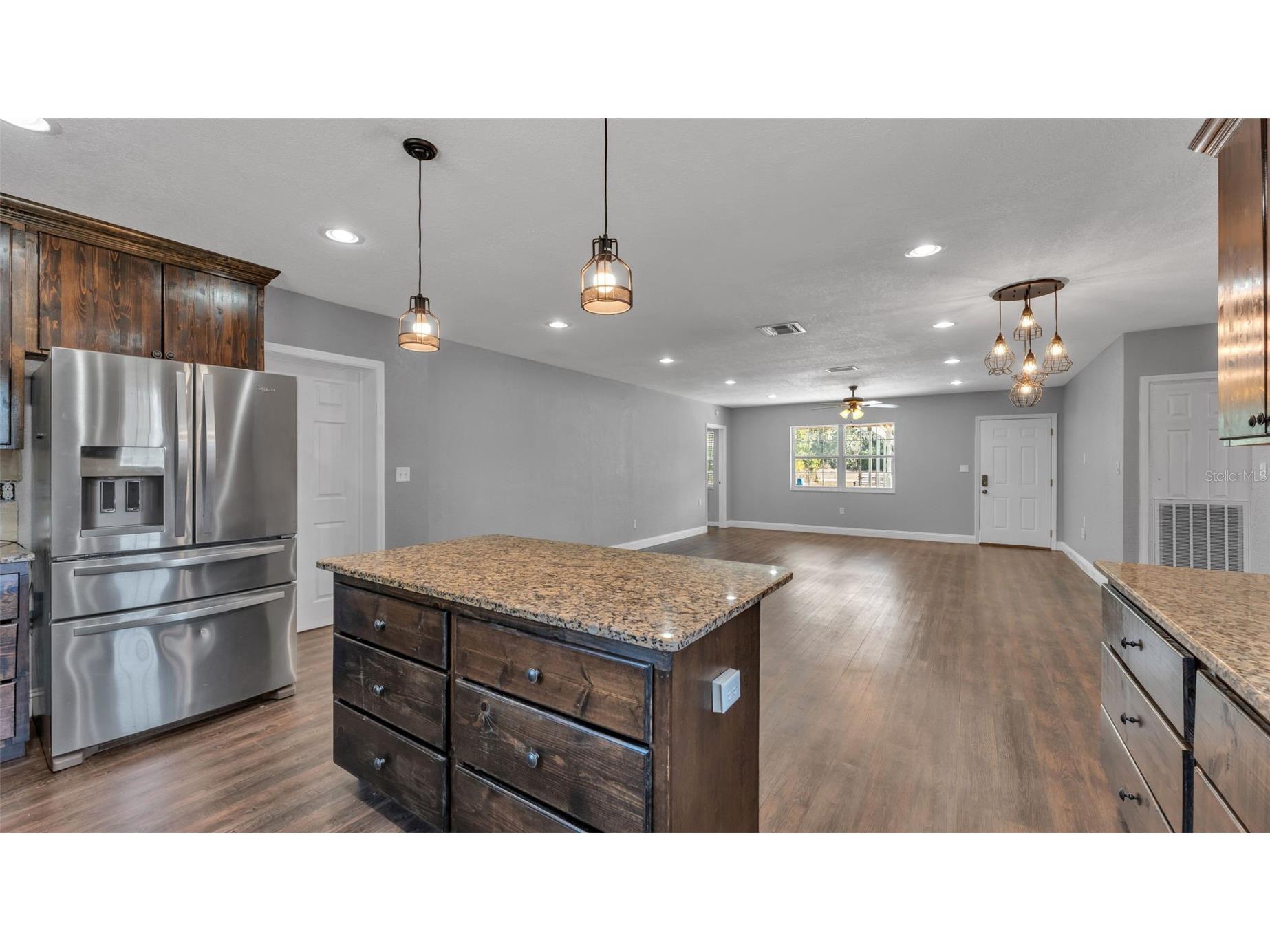 508 N Saint Cloud Avenue Valrico FL 33594 L4958619 image12