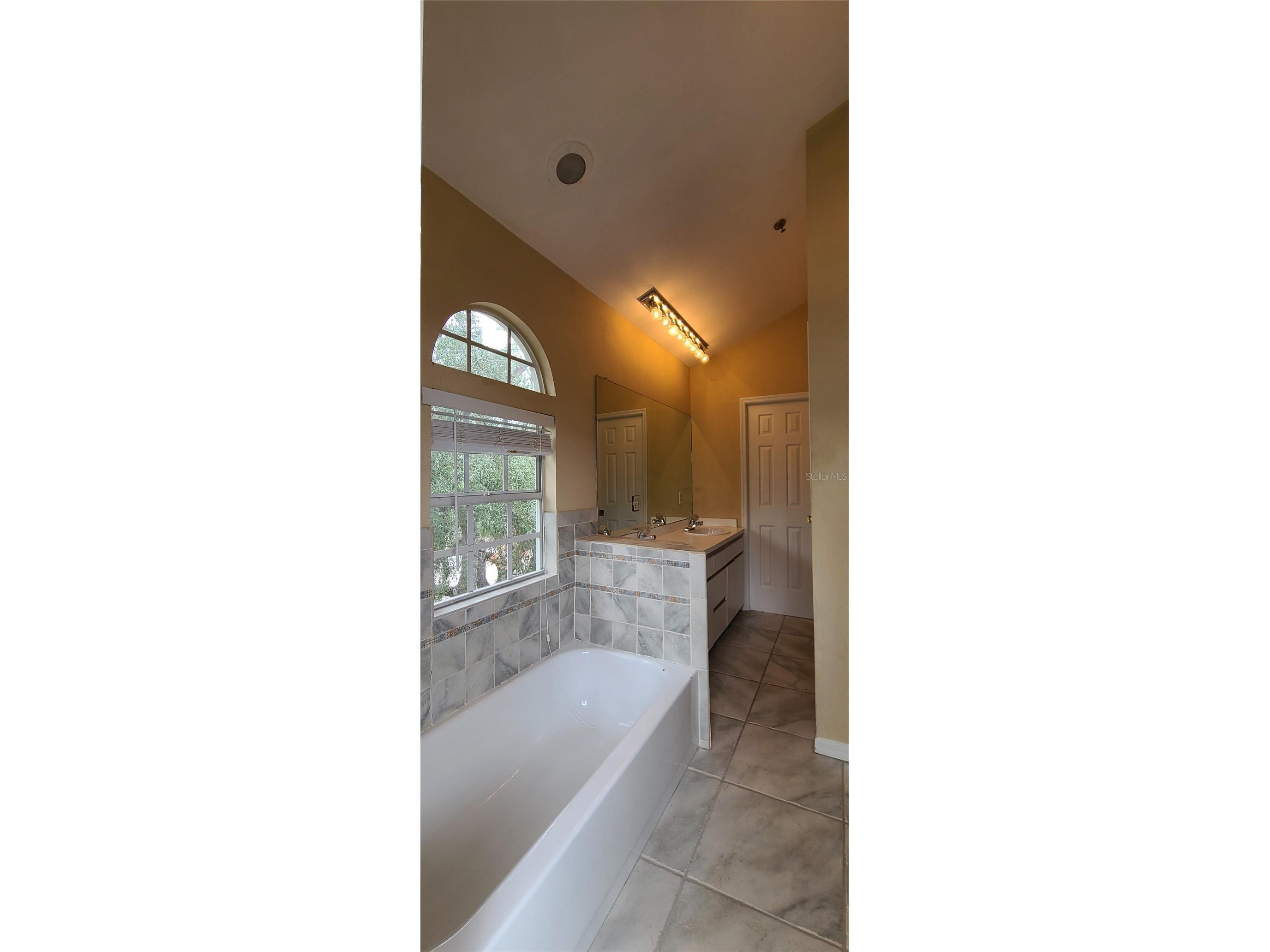 508 S Glen Avenue #3 Tampa FL 33609 TB8511947 image10