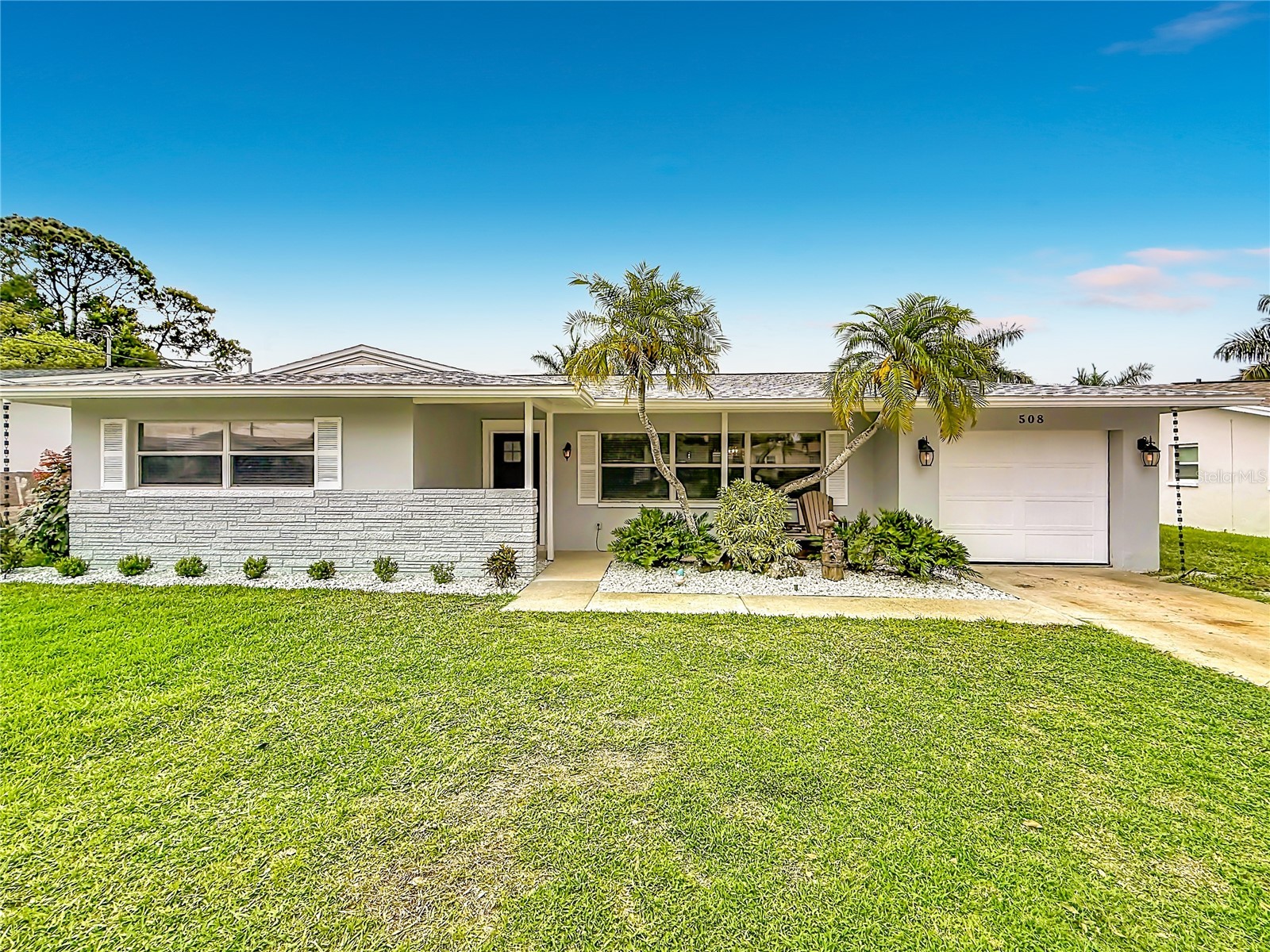508 Shore Drive Largo FL 33771 - ALLEN'S CREEK O6407810 image1
