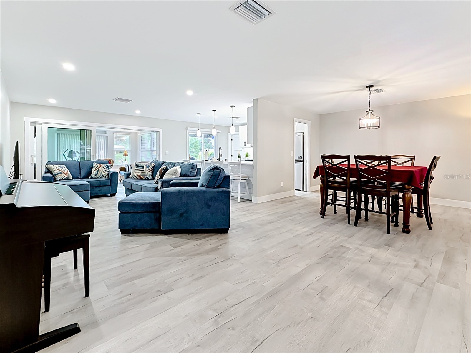 508 Shore Drive Largo FL 33771 - ALLEN'S CREEK O6407810 image4