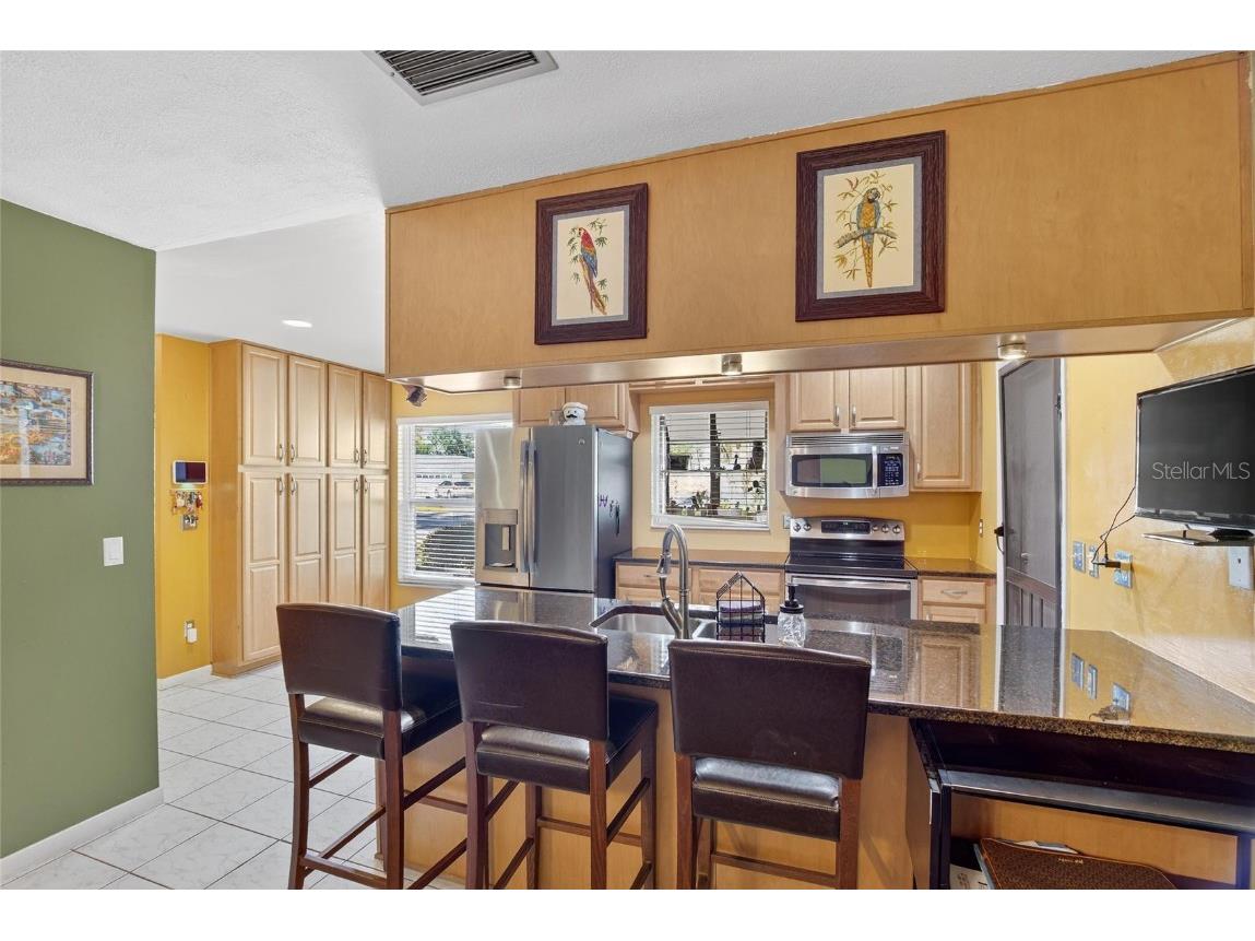 508 Sovereign Court Tampa FL 33613 TB8435182 image10