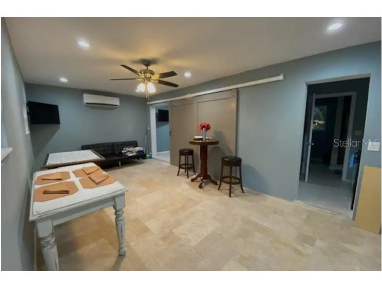 508 Ulelah Avenue #2 Palm Harbor FL 34683 TB8410156 image1