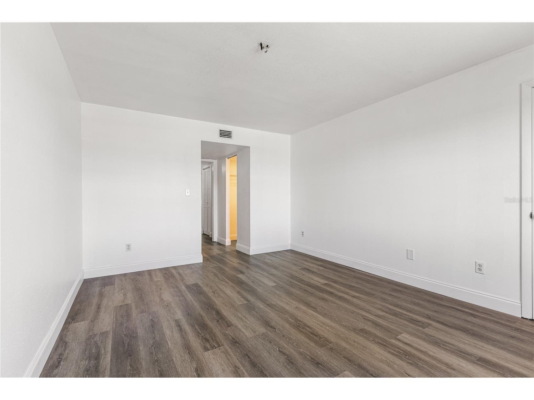 5080 Locust Street NE #322 Saint Petersburg FL 33703 TB8504876 image14