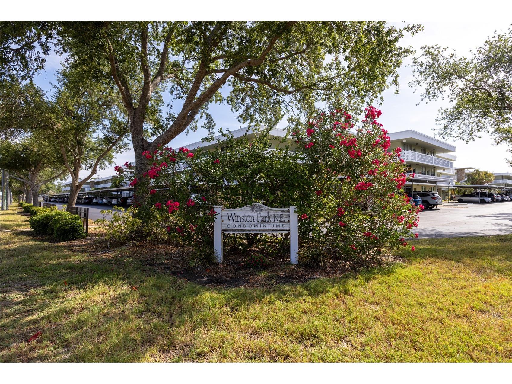 5080 Locust Street NE #322 Saint Petersburg FL 33703 TB8504876 image28