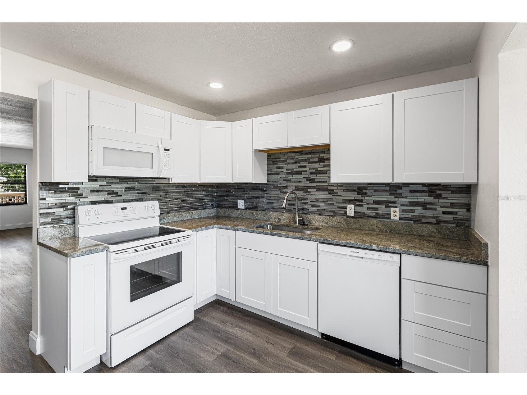 5080 Locust Street NE #322 Saint Petersburg FL 33703 TB8504876 image6