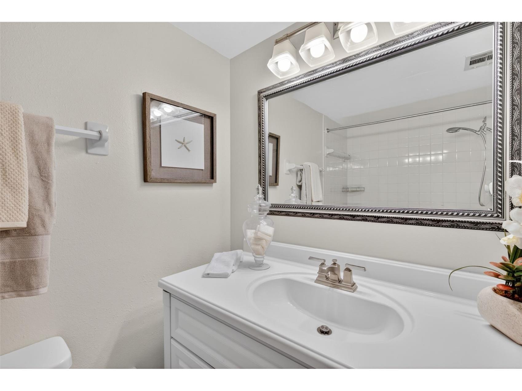 5080 Locust Street NE #328 Saint Petersburg FL 33703 TB8463313 image24