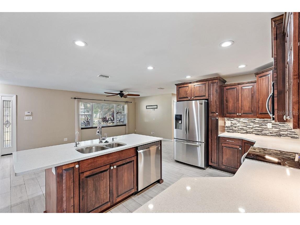 5080 Oaklawn Lane Saint Petersburg FL 33708 TB8450540 image10