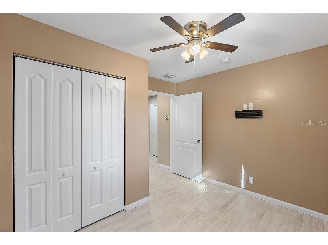 5080 Oaklawn Lane Saint Petersburg FL 33708 TB8450540 image14