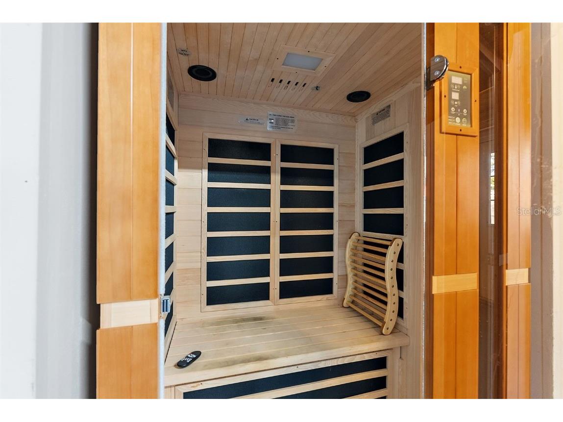 5080 Oaklawn Lane Saint Petersburg FL 33708 TB8450540 image38