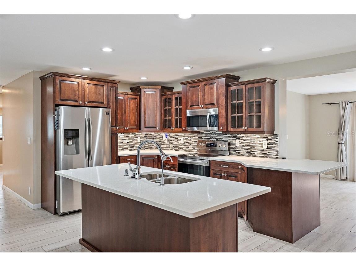 5080 Oaklawn Lane Saint Petersburg FL 33708 TB8450540 image8