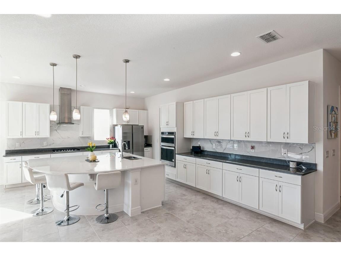 5081 Twin Lakes Boulevard Saint Cloud FL 34772 - LIVE OAK LAKE O6330863 image2