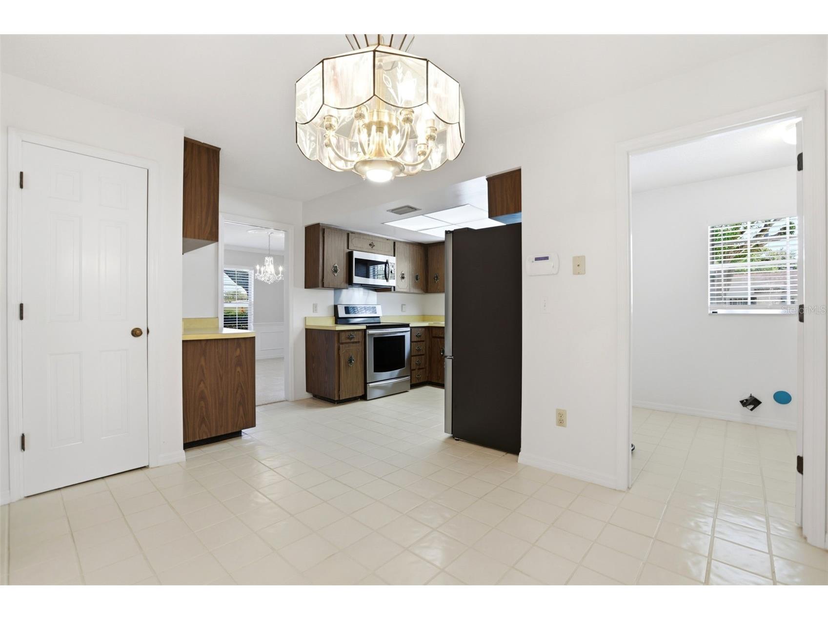 5082 Jennifer Place Orlando FL 32807 O6406690 image10