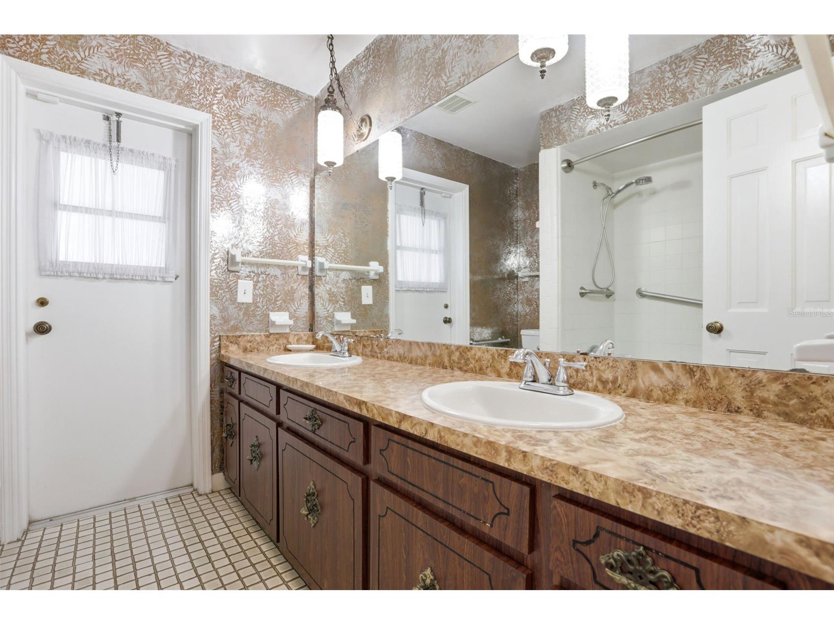 5082 Jennifer Place Orlando FL 32807 O6406690 image18